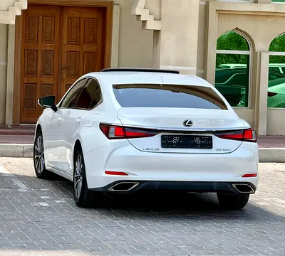 صورة 12 لـ 2023 Lexus ES-SERIES