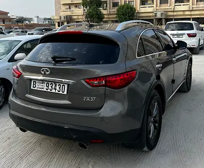 صورة 2 لـ 2013 Infiniti FX37