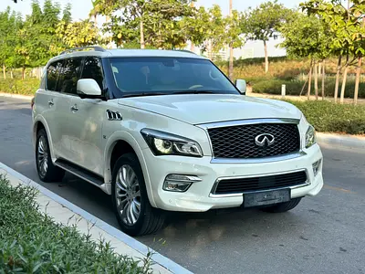 Infinity QX80 super condition 2015
