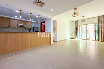 Vacant Now | Internal | Large Layout | Renovated