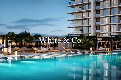 DIRECT CREEK TOWER VIEWS | HIGH FLOOR