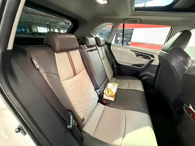 Toyota RAV4 Adventure, миниатюра 13