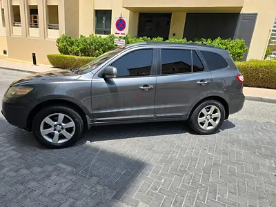Well Maintained Hyundai Santa Fe 2009 | GCC Specs