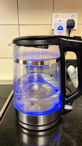 Black+Decker Glass Electric Kettle 1.7L with LED Light