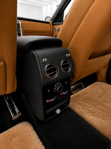 2025 ROLLS-ROYCE CULLINAN thumbnail 15