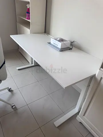 IKEA MITTZON Desk 160x80 cm | Excellent Condition | Home Office