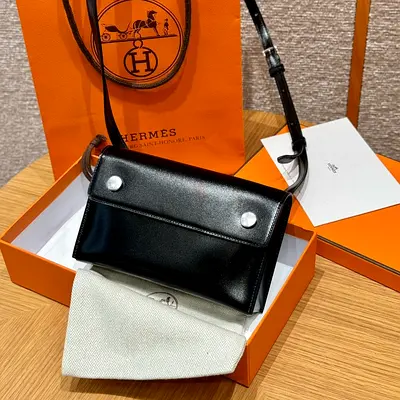 HERMES Snap Wallet Noir Box