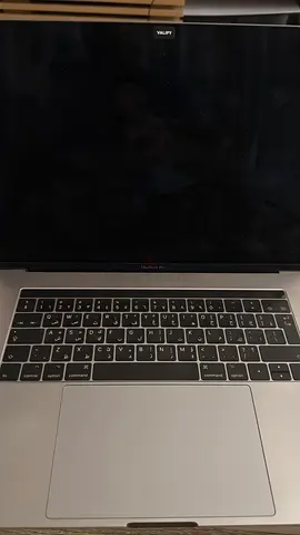 MacBook Pro 15-inch (Space Gray) - not working. Selling as a spare parts