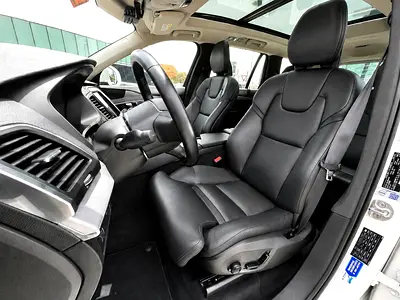 صورة 12 لـ 2022 Volvo XC90
