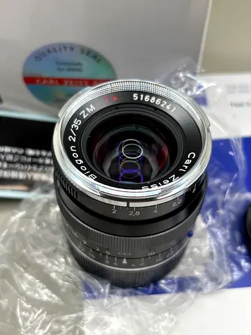ZEISS BIOGON ZM 35mm f2 LENS for LEICA M MOUNT