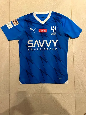 Al hilal football shirt  puma small mens