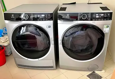 Electrolux PerfectCare 800 Washer Dryer Set Exellent Condition