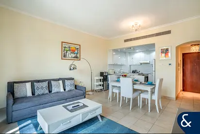 Vacant | Furnished | Upgraded Kitchen