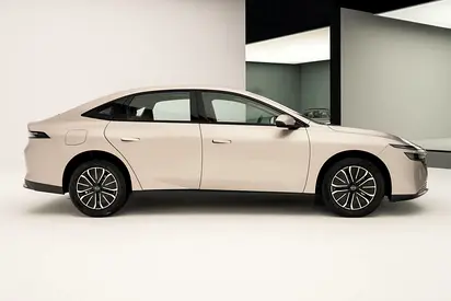 2026 Nissan N6 缩略图 6