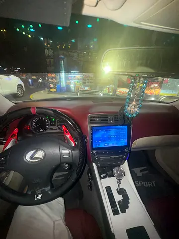 صورة 7 لـ 2009 Lexus IS-SERIES