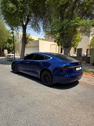 صورة 12 لـ 2018 Tesla MODEL S