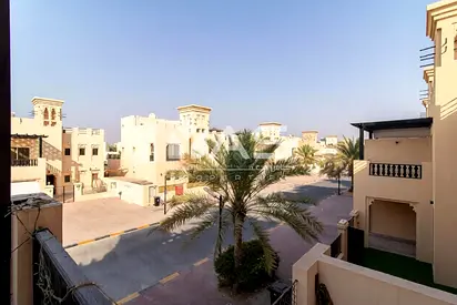 Luxury 4BR Furnished Villa | Al Hamra Village