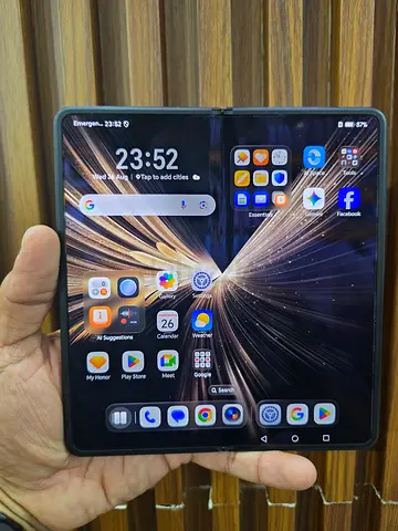 Honor Magiv V5 32Gb Ram 512Gb Storage snapdragon 8 Elite 2  battery 5280 mah Unused brand condition