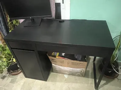 IKEA computer table