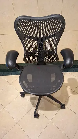 Herman Miller merra version 2 office chair for sale excellent condition