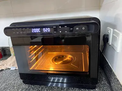 Nutricook countertop Airfryer oven - good working condition