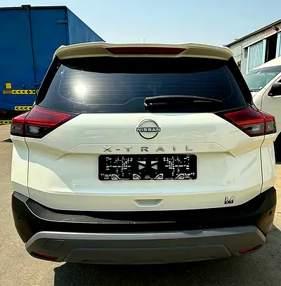 2025 Nissan X-TRAIL — миниатюра 5