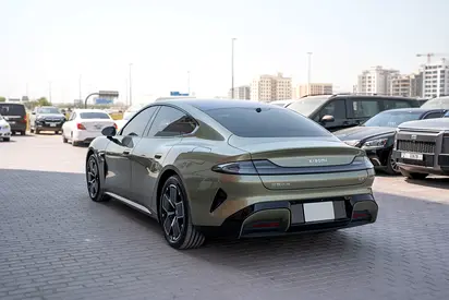 صورة 4 لـ 2024 Xiaomi SU7