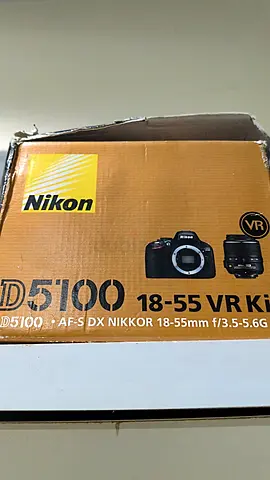 Nikon D5100 Kit with 18-55mm VR Lens