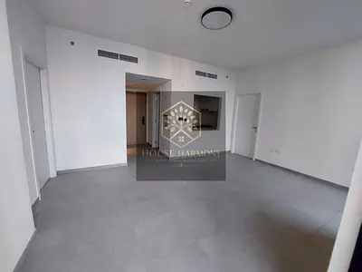 UNIT Ready-, rented apartment with excellent return on investment and equipped with kitchen appliances