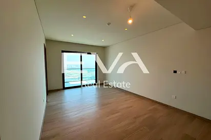 UNFURNISHED | 1 BR + STUDY | HIGH FLOOR