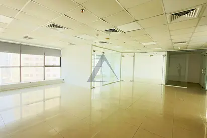 FITTED OFFICE | WALKING TO METRO | 4 PARTITIONS