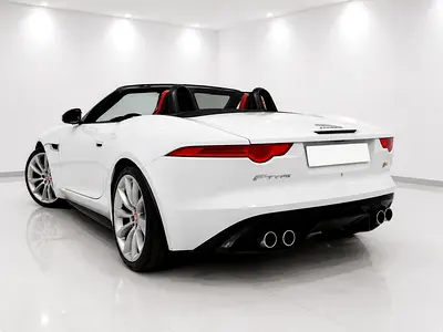 2015 Jaguar F-TYPE photo 4