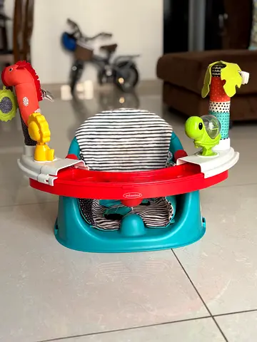 Infantino Baby seat activity / feeding chair with toys - good condition