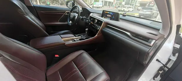 صورة 8 لـ 2016 Lexus RX-SERIES