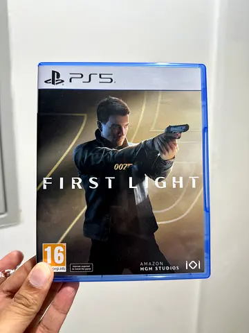 PS5 - 007: First Light (Excellent Condition)