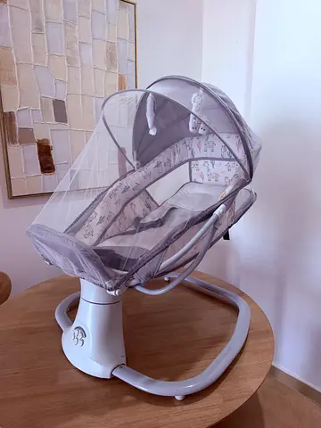 Less Used baby rocker/soothing swing in good condition-Brand:Juniors,June 2026. Battery/Plug in