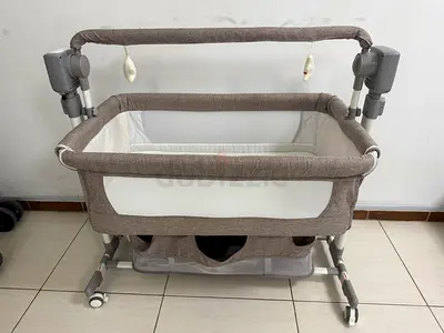 Baby bassinet for sale