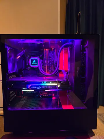Gaming PC – RTX 2080 Super / i7-9700 / 850W Gold / Liquid Cooled NO MONITOR machine ONLY.