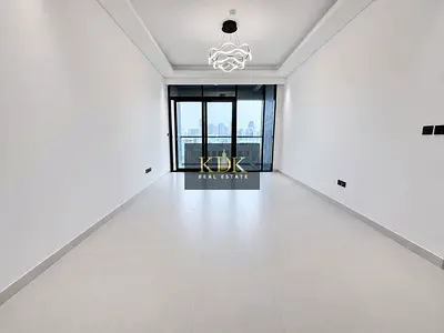 Brand New | Smart Home | Near To Exit