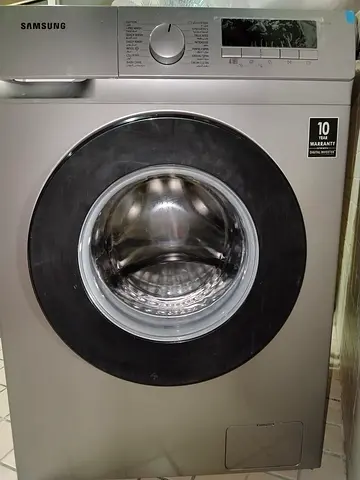 Samsung Front Load Washing Machine – Like New Condition