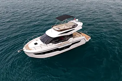 Solara 40 Fly - Ready boat - x2 Yanmar 350hp inboard - Delivery UAE included