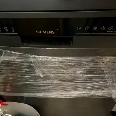 Siemens built-in dishwasher — good working condition