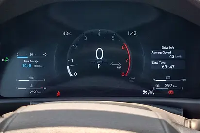 صورة 16 لـ 2025 Lexus LX-SERIES