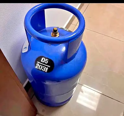 Adnoc gas cylinder