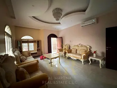 Luxury villa for sale in Al Muwaihat 3 – Ajman | 5 bedrooms | and an external annex, including water, electricity, and air conditioning | Ready to mov