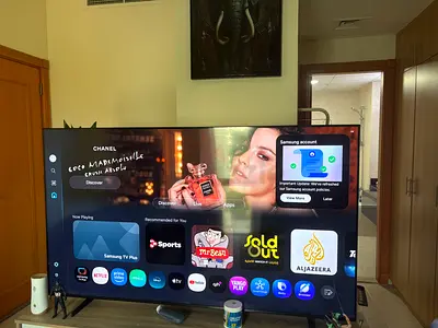 Samsung Tv 75inch crystal UHD