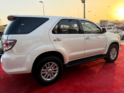 صورة 8 لـ 2013 Toyota FORTUNER