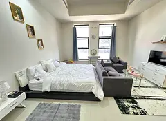 ELEGANT PREAMIUM FURNISHED ROOM