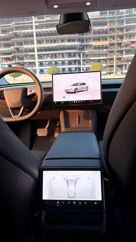 2025 Tesla Model 3 Long Range — zdjęcie 12