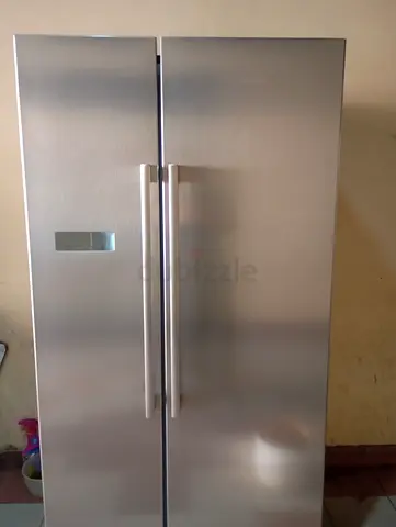 Siemens IQ 700 Side By Side Refrigerator